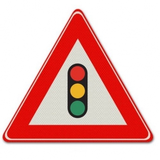 VERKEERSBORD J32 – VERKEERSLICHTEN